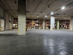 Jalan Buroh (D22), Warehouse #598099461